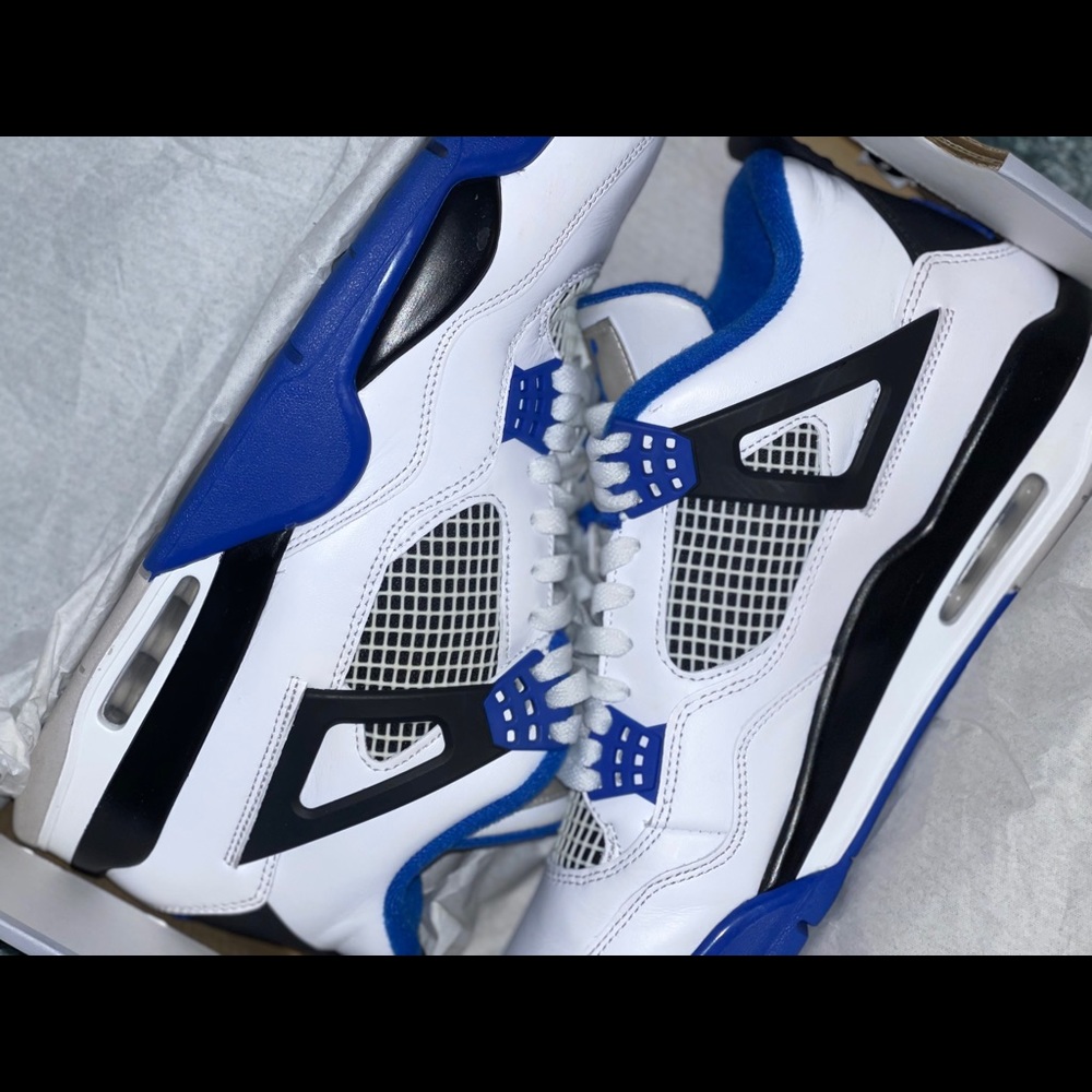 Jordan 4 blue 2017